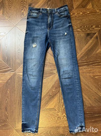 Джинсы stradivarius