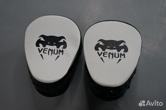 Лапы боксерские Venum