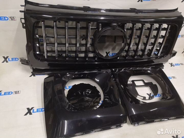Решетка радиатора+очки под фары Mercedes W464 AMG