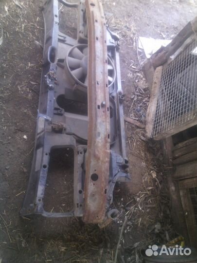 Запчасти Пежо 405