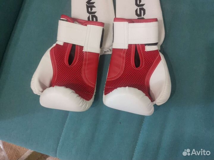 Боксерские перчатки детские 8 oz