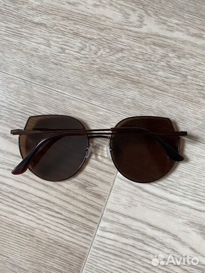Солнцезащитные очки женские