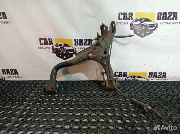 Рычаг задний верхний правый R