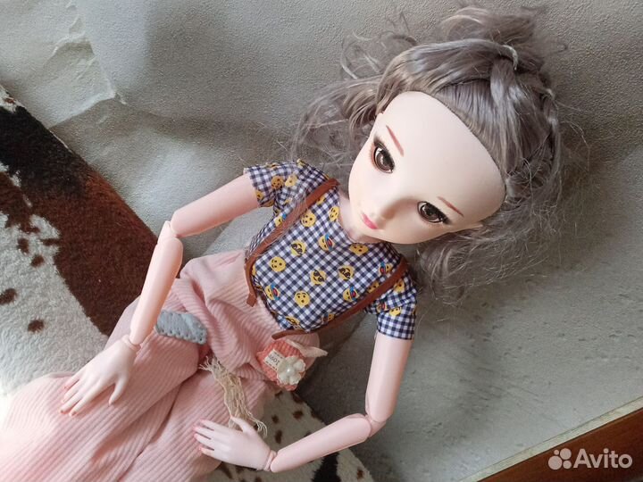 Кукла большая