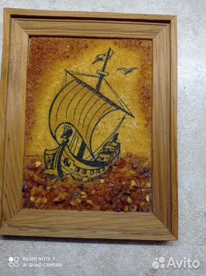 Панно из дерева с натуральными камнями