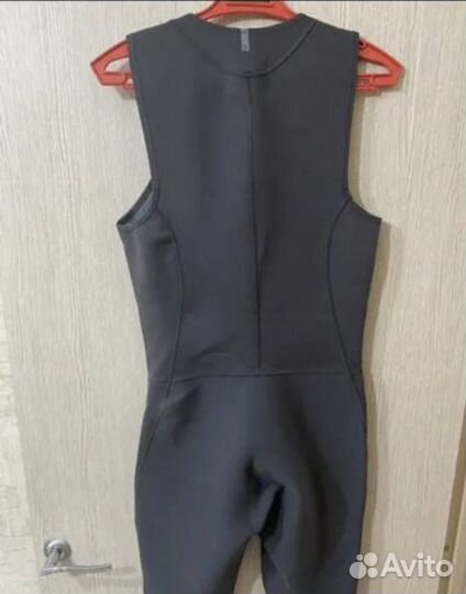 Костюм для плавания и дайвинга на открытой воде