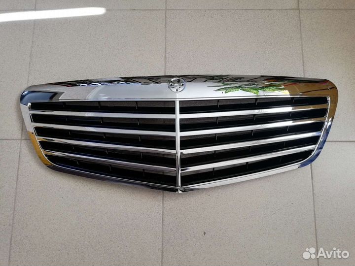 Решетка радиатора Mercedes W221 S63 S65