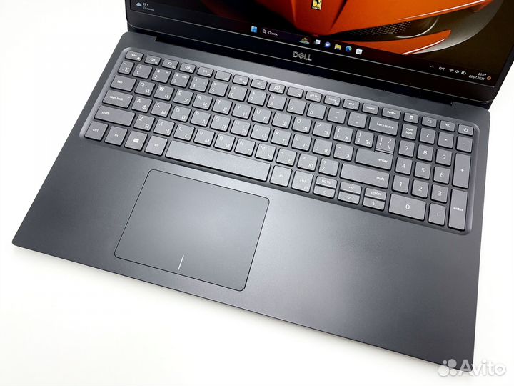 Dell Vostro 15“ i5/8Gb/MX230 2Gb/SSD/HDD