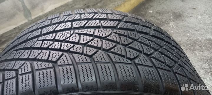 Pirelli Winter Sottozero II 275/35 R20 102V