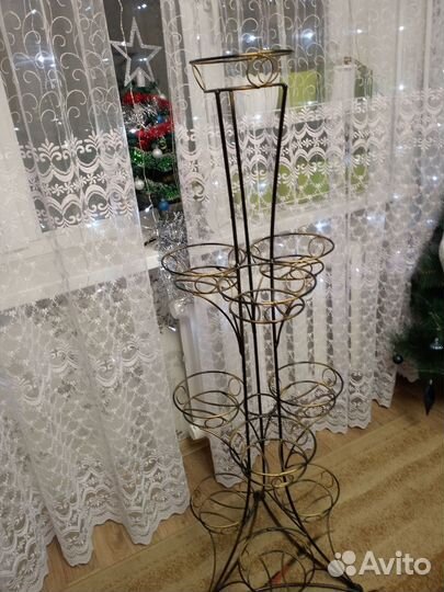 Подставка для цветов напольная металлическая