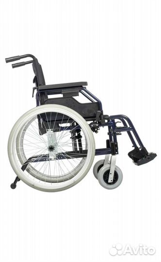 Прогулочная инвалидная коляска