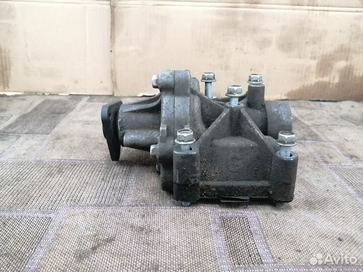 Насос водяной помпа g4kd Kia Hyundai