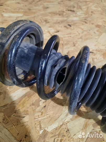 Амортизатор задний стойка Honda Accord viii 08-13