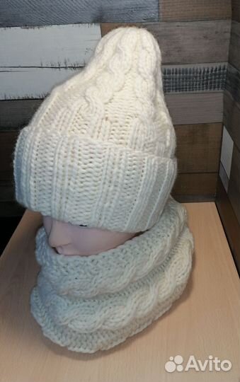 Комплект шапка и снуд женский