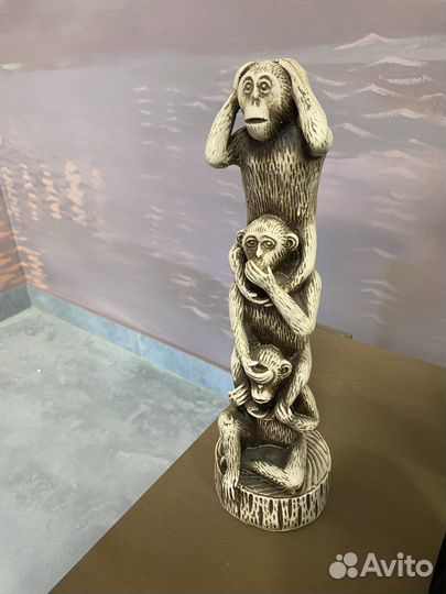 Статуэтка ничего не вижу/слышу/говорю