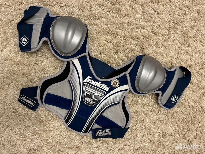 Нагрудник хоккейный Franklin SP390 Medium