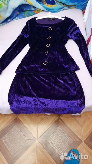 Костюм женский,велюровый