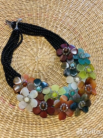 Колье бусы ожерелье