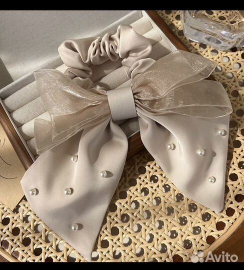 Бант на резинке