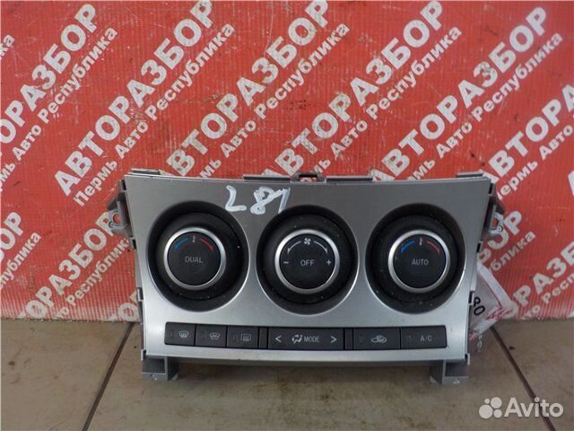 Блок управления климатом Mazda 3 BL Z6 2010