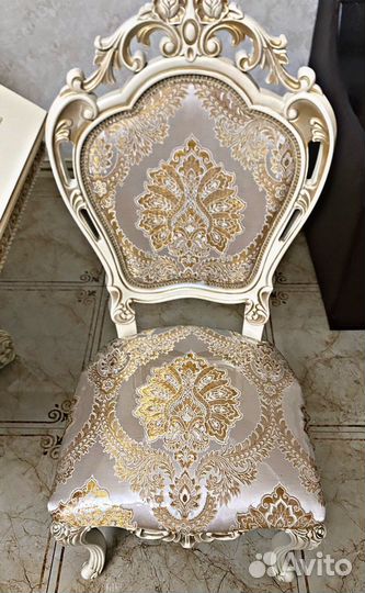 Стол и стулья бу