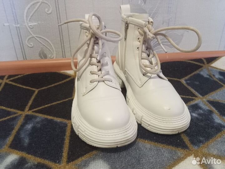 Ботинки для девочки, 32 размер