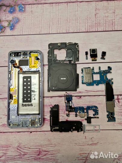 Samsung galaxy S8 plus в разборе