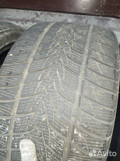 Minerva Frostrack UHP 225/35 R18 и 255/35 R18