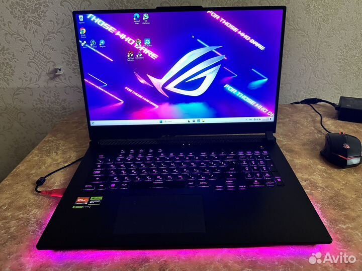 Asus ROG strix Ryzen9 Rtx4080 32GB
