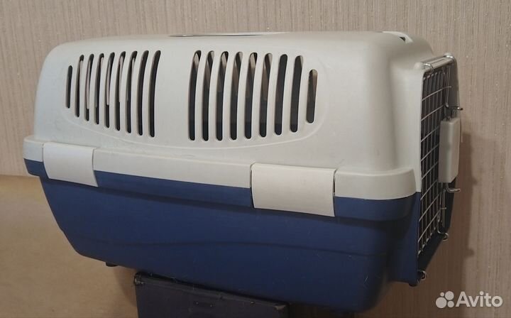 Переноска для животных пластиковая