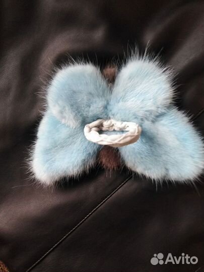 Резинка для волос из меха норки Бабочка