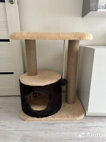 Домик для кошки с когтеточкой