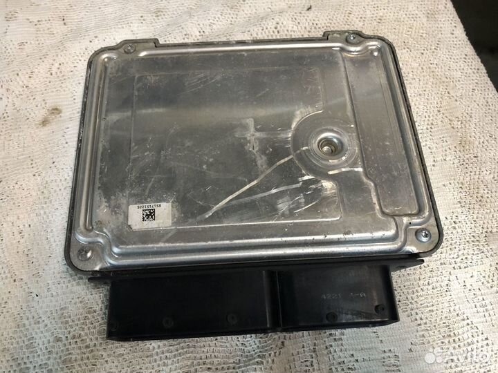 Блок управления двигателем VAG