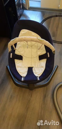 Шезлонг- качалка nuna leaf