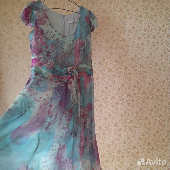 Платье женское