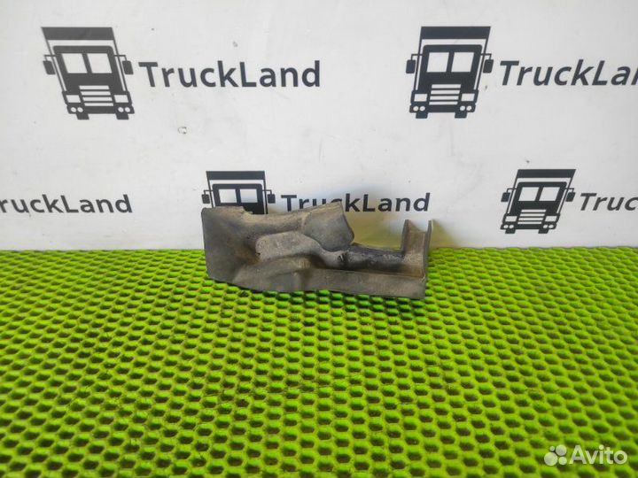 Кожух дренажный правый Man Tgx 2012