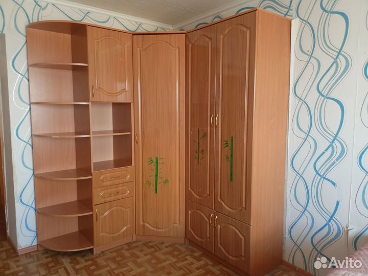 Угловой шкаф бу