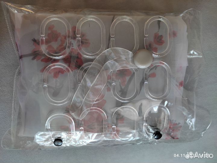 Штора для ванной новая