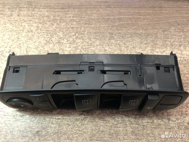 Блок стеклоподъемников Mercedes M 164