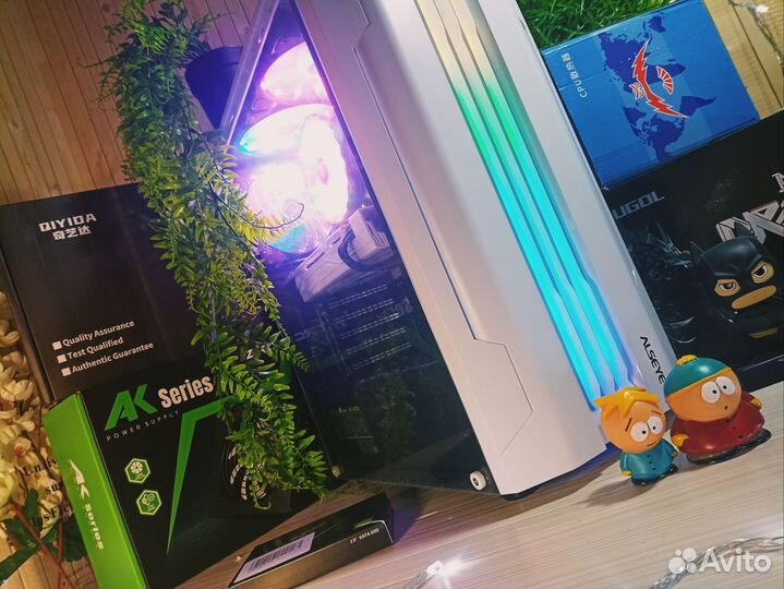 Пк (10 ядер, 8GB gddr5, 16GB озу DDR4, SSD+HDD)