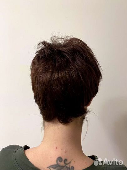 Парик из натуральных волос новый