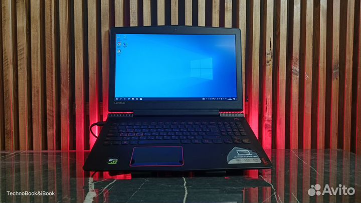 Игровой ноутбук Lenovo Legion Y520 на Core I5