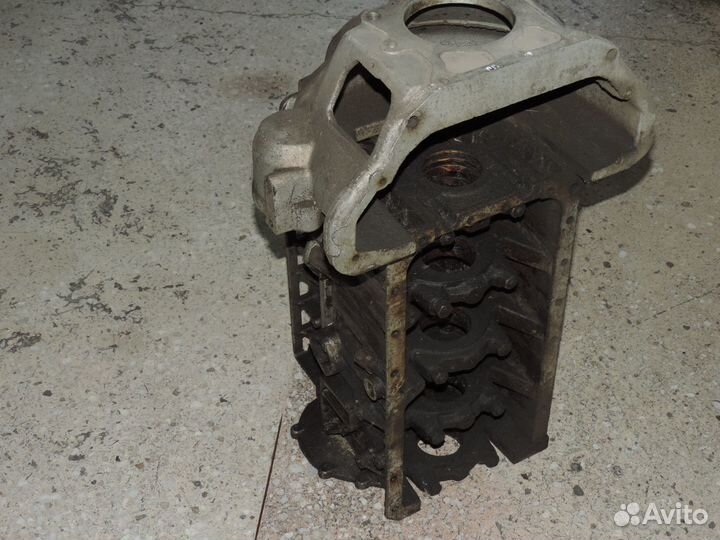 Блок цилиндров с картером сцепления газ-2410