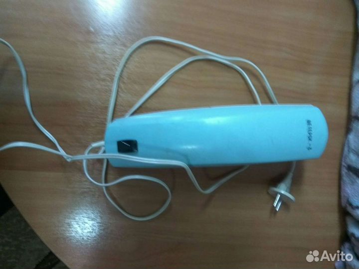 Электрощетка-пылесос