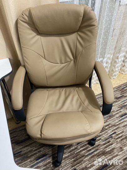 Продам игровое кресло