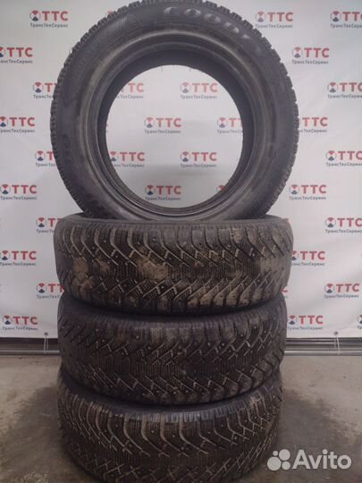 Goodyear UltraGrip Ice Arctic SUV 235/60 R18