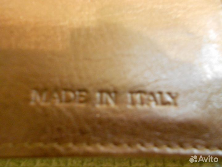 Бумажник из кожи