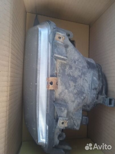 Фары передние ауди 80 б4