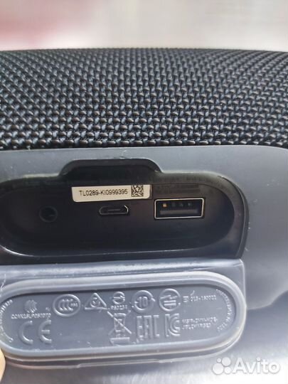 Портативная колонка bluetooth jbl