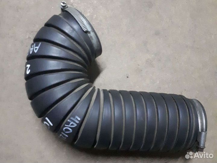 Патрубок воздуховода ауди 100с4 audi 100c4